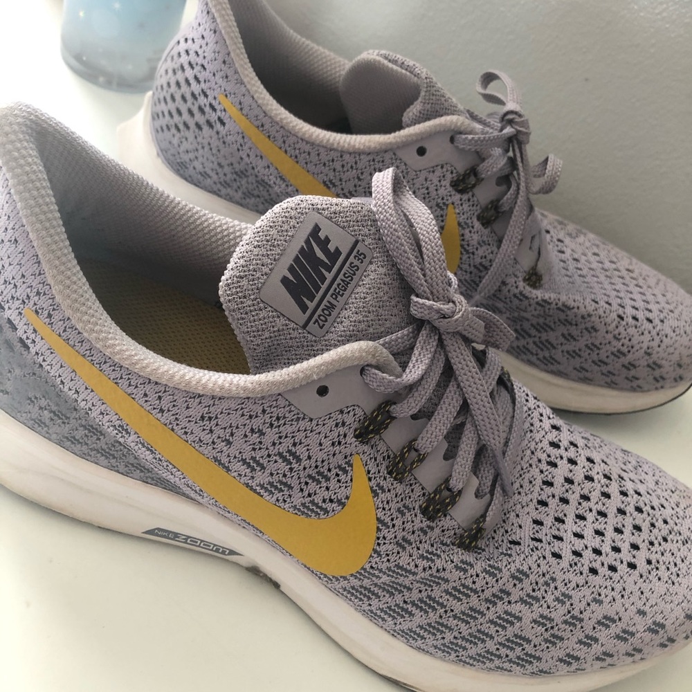 Lilac Nike Women’s Sneakers